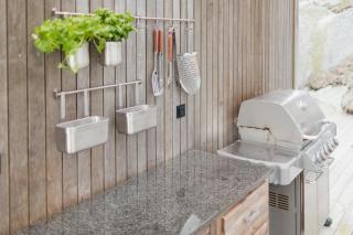 Modern Cabin On Rock At Kjerringvik - 1