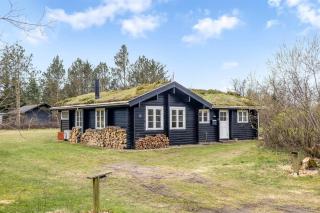Log Cabin Close To The Water In Bratten - Jerup - 3
