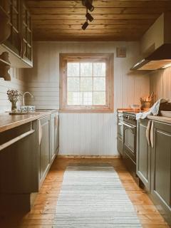 Charming 70'S Cabin With Stunning View - 4