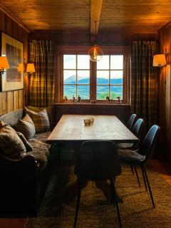 Charming 70'S Cabin With Stunning View - 2