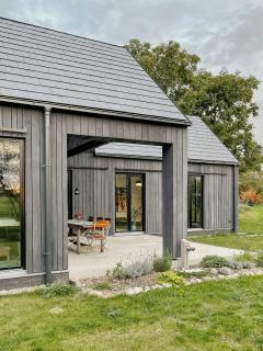 Stylish Design Retreat Near The Lake - Grünow - 2