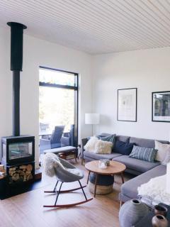 Charming Architect-Designed House Near Hou Harbor - Hals - 0