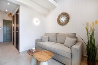 Olive Dryopis Apartments - 1