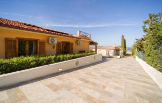 Gorgeous Home In Altavilla Milicia - Altavilla Milicia - 8
