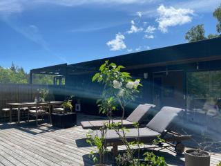 Nordic Inspired Summerhouse Near Gudmindrup Beach - Højby - 5