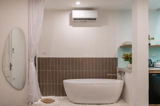 Hanoian Hearths - 5 Bedrooms - Bath Tubs - Projectors - Hanoi - 1