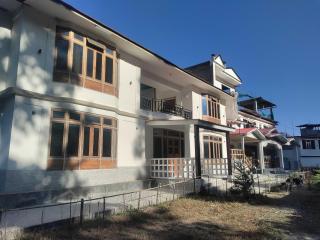 Townhouse Pelling Kanchenjunga Mountain View - Pelling - 1