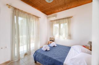 To Pournari Beachside Garden House - Happy Rentals - Korakokhórion - 5