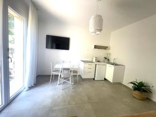 Villa Nina - - 1