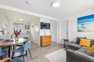 101 Norton Park - Dartmouth - 7