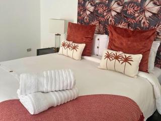 Dream Beach House with Pool & Ocean Access - Ballito - 5