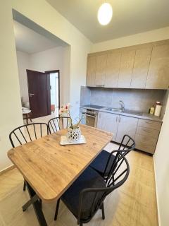 Anes Guest House Vlore - Valona - 9