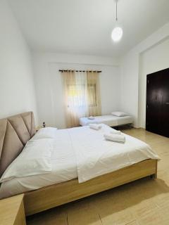 Anes Guest House Vlore - Valona - 4