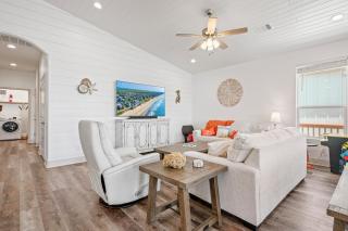Breeze Easy home - Crystal Beach - 7
