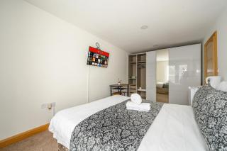 -RE7B- For your relaxed and Cosy stay with Free WiFi - Batley - 5