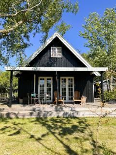 Wood Home With Fireplace And Nordic Design - Vejby - 7