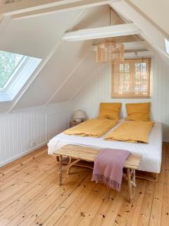 Wood Home With Fireplace And Nordic Design - Vejby - 2