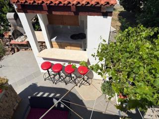 Apartments with beautifull view Peace and quiet - Stomorska - 4