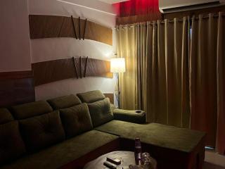 2BHK with Terrace Garden-Lokhandwala Andheri - Mumbai - 3