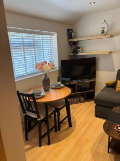 Stylish 2 bed Apartment - Walk to Addenbrookes - Cambridge - 9