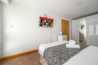 -RF7B- For your relaxed and Cosy stay with Free WiFi - Batley - 4