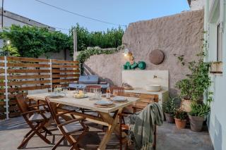Kayabina's Village Home - Avdou - 5