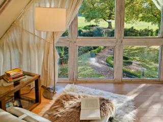Peaceful Oasis In Pristine Nature - Borchel - 2