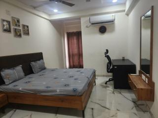 City Center Residence - Hyderabad - 8