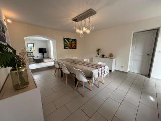 Spacious renovated villa Groupama Stadium LDLC - Décines-Charpieu - 2