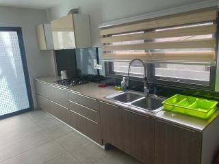 PLSA Lovely Three Bedroom Home - Accra - 4