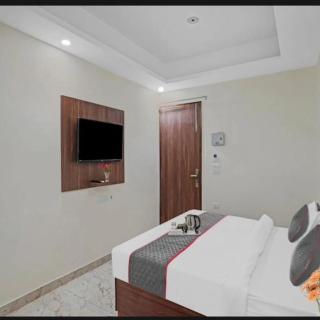 Hotel The Anvi - Jāmb - 5