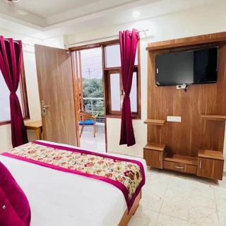 Hotel The Anvi - Jāmb - 3