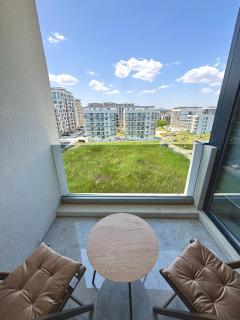 Studio 616 SunnyVibes - 3