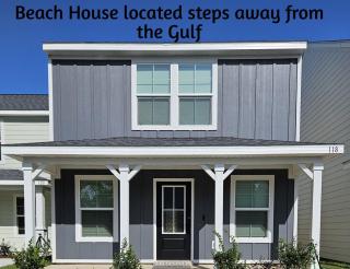 SeaHill Short Stays - Beachfront Property - 0