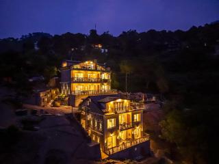 ELIVAAS Konifer Hillside Retreat - Kasauli - 3