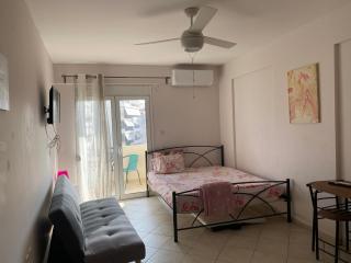 Cosy Central studio with easy parking - Larisa - 1