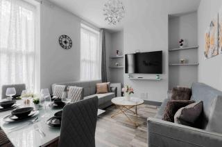 Artistic and Charming 3BR 2Bath House Marylebone - Londra - 0