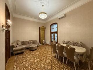 The Jewel of Nizami Street - 3