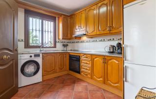 Awesome Home In Periana - Periana - 5