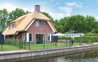 5 Bedroom Amazing Home In Idskenhuizen - Idskenhuizen - 9