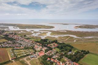 Deepdale Camping & Rooms - Burnham Deepdale - 0