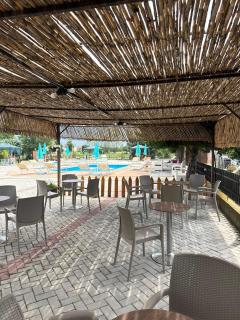 Hotel Vila E Kuqe - Tale - 8