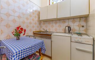 Beautiful Apartment In Liznjan With Wifi - Ližnjan - 6