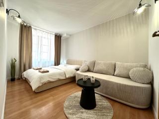 Igielna Apartment - 100m Main Square - Self Check-In - Breslavia - 2