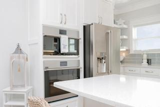 Port St Paradise by Pristine Properties Vacation Rentals - 4