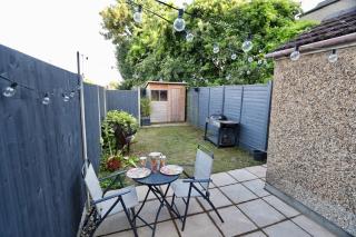 Spacious 3 Bedroom home Watford Junction - Watford - 1