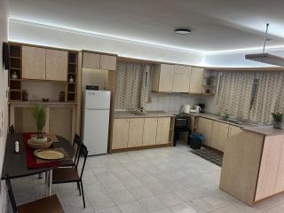 Mano's house 15 minutes from the airport - Artemida - 7