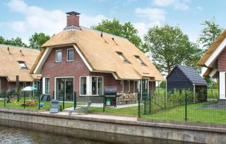 5 Bedroom Nice Home In Idskenhuizen - Idskenhuizen - 9