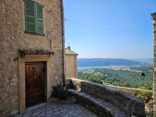 Large village house - Carros - 2