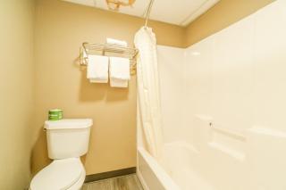Deluxe Inn & Suites By OYO Miami OK - Miami - 2